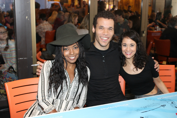 Photo Coverage: BC/EFA Flea Market 2016 Celebrity Autograph Table Image