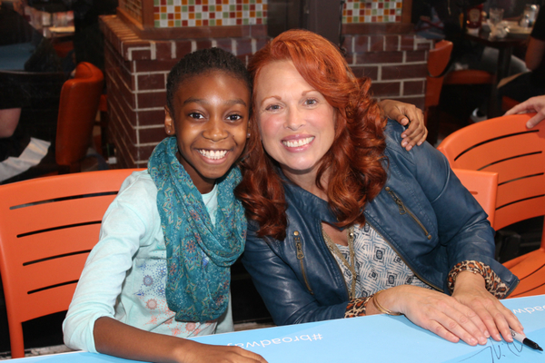 Photo Coverage: BC/EFA Flea Market 2016 Celebrity Autograph Table Image