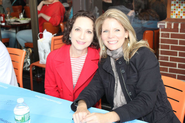 Photo Coverage: BC/EFA Flea Market 2016 Celebrity Autograph Table Image