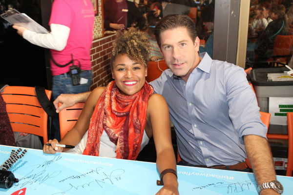 Photo Coverage: BC/EFA Flea Market 2016 Celebrity Autograph Table Image