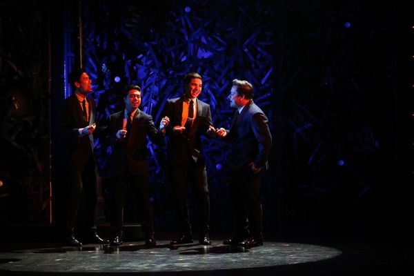 Photo Flash: First Look at JERSEY BOYS in Manila; Show Runs Thru Oct. 16 Image
