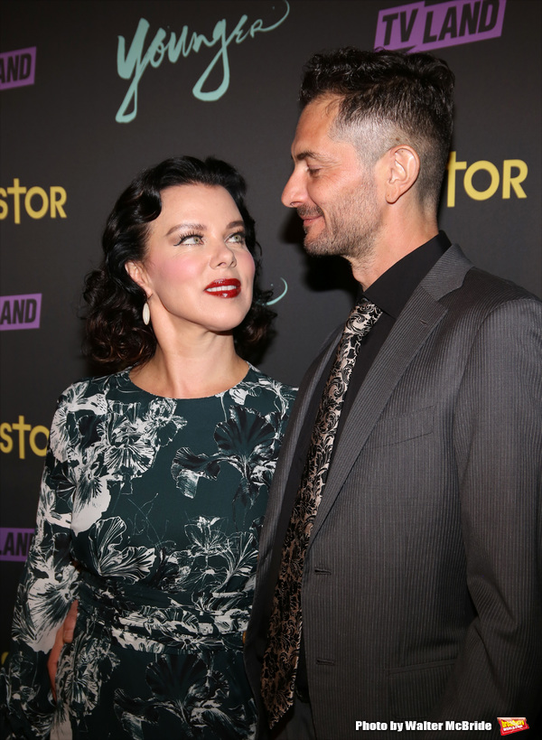 Photo Coverage: Sutton Foster & More Celebrate YOUNGER Season 3 Premiere  Image