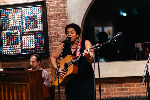 Photo Flash: Norm Lewis, Kate Baldwin, Megan Hilty, Corbin Bleu and More Take Part in Parlor Night with Broadway Inspirational Voices  Image