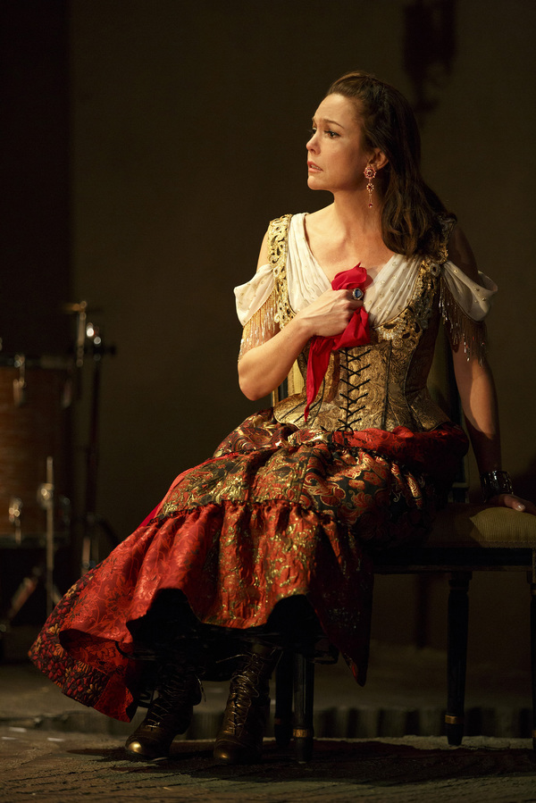 Photo Flash: First Look at Diane Lane and More in THE CHERRY ORCHARD on Broadway Image