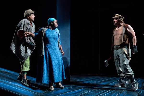 Photo Flash: World Premiere of THE LAST FIREFLY Thunders Onstage at Children's Theatre Company  Image