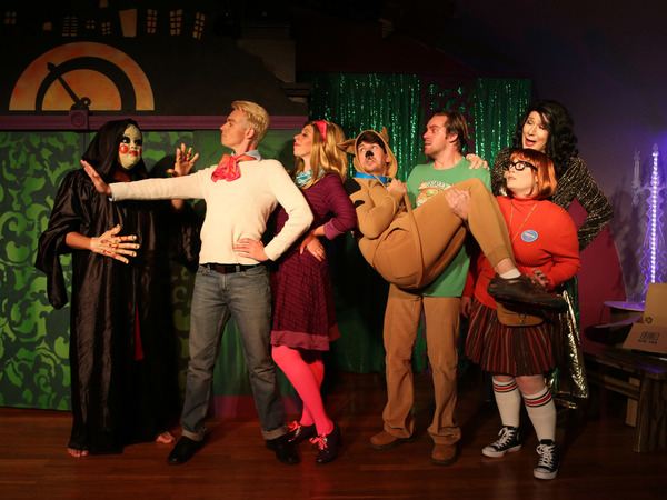 Photo Flash: First Look at Hell in a Handbag's Dead-On Parody SKOOBY DON'T Image