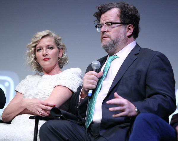 Gretchen Mol and Kenneth Lonergan
 Photo