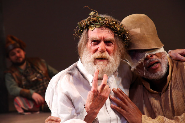 Photo Flash: Connecticut Repertory Theatre Opens its 2016-17 Season with KING LEAR Image