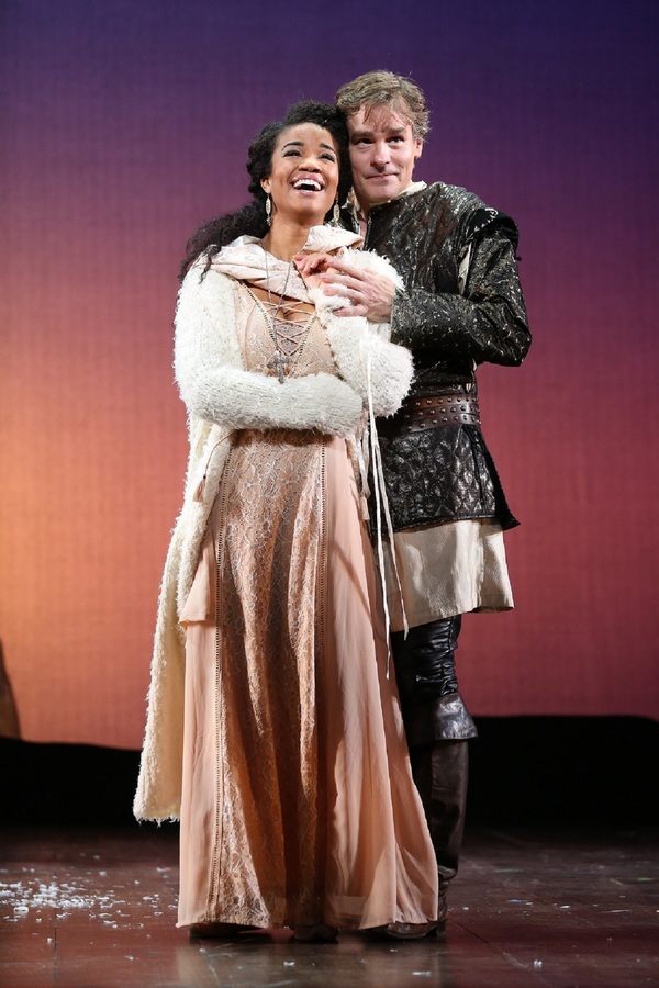 Photo Flash: First Look at Robert Sean Leonard in CAMELOT, Now Extended at Westport Country Playhouse  Image