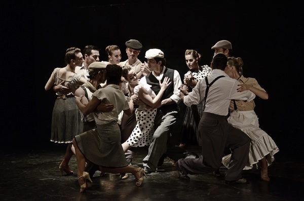 Photo Flash: Sneak Peek - ESTAMPAS PORTENAS: DESEOS to Heat Up the Palace Theatre Image