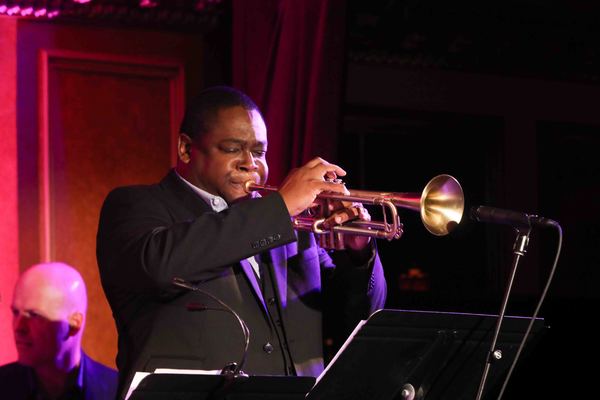 Photo Coverage: Nicole Henry brings 'The Music That Makes Me Dance' to Feinstein's/54 Below Image