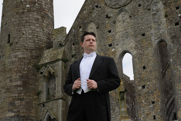 Interview: Anthony Kearns to perform at Irish 'oasis' in Phoenix Image