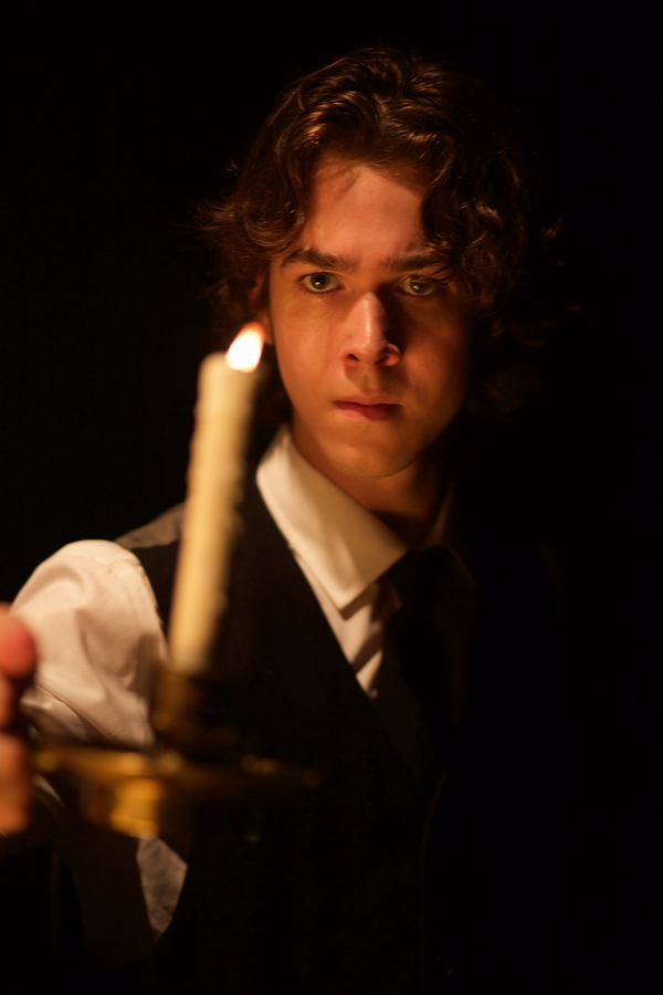 Photo Flash: First Look at Queensbury Theatre's WOMAN IN BLACK Image