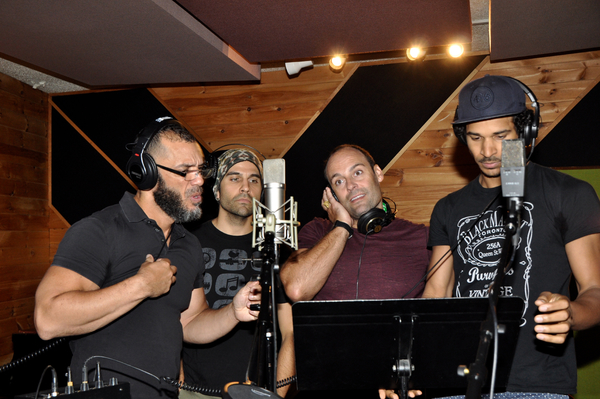 Exclusive Photo Coverage: ALADDIN Cast Get In the Holiday Spirit for Carols For A Cure Image