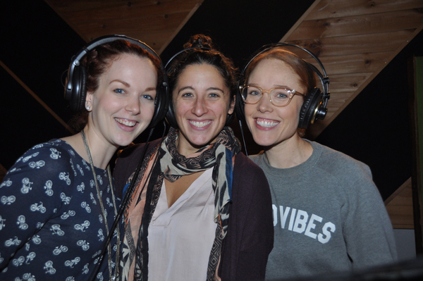 Exclusive Photo Coverage: Chilina Kennedy & Cast of BEAUTIFUL Celebrate The Season with Carols for a Cure Image