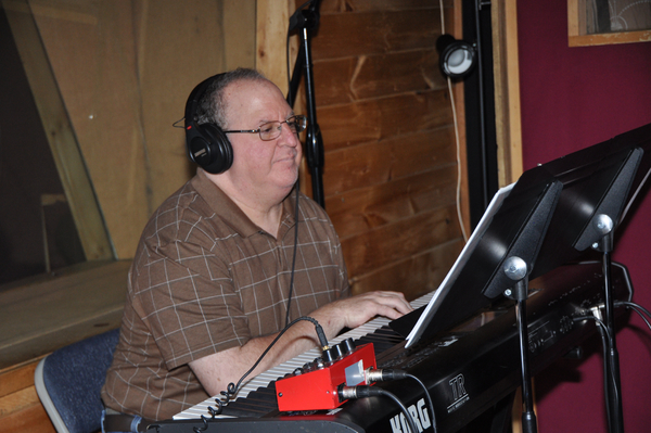 Exclusive Photo Coverage: AT THIS PERFORMANCE Records Track for Carols For A Cure Image