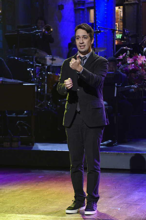 Check Out Just-Released Photos from Lin-Manuel Miranda-Hosted SNL! Image