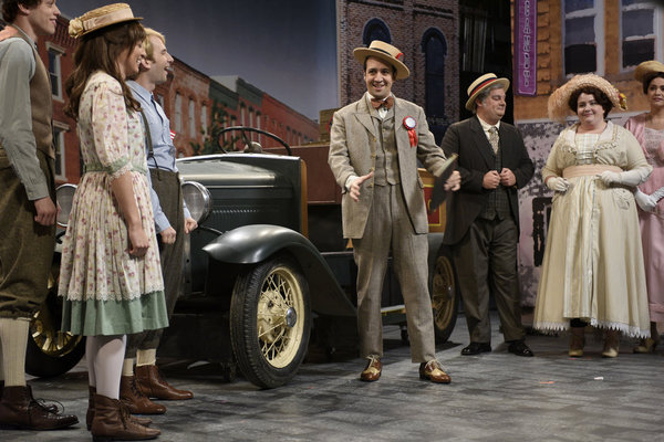 Check Out Just-Released Photos from Lin-Manuel Miranda-Hosted SNL! Image