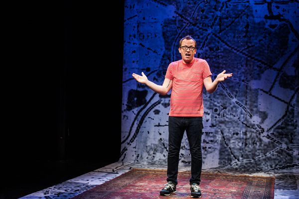 Photo Flash: CHRIS GETHARD: CAREER SUICIDE Opens Tonight Off-Broadway Image