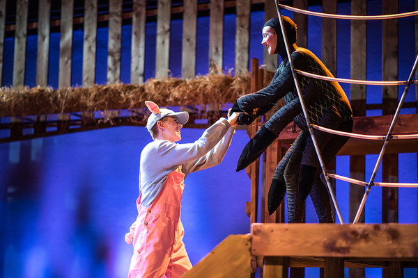 Photo Flash: Valley Youth Theatre's Charlotte's Web, The Musical Opened Friday Night to a Sold-out House 