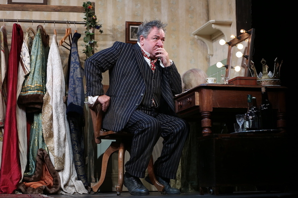 Photo Flash: First Look at Ken Stott and Reece Shearsmith in THE DRESSER 