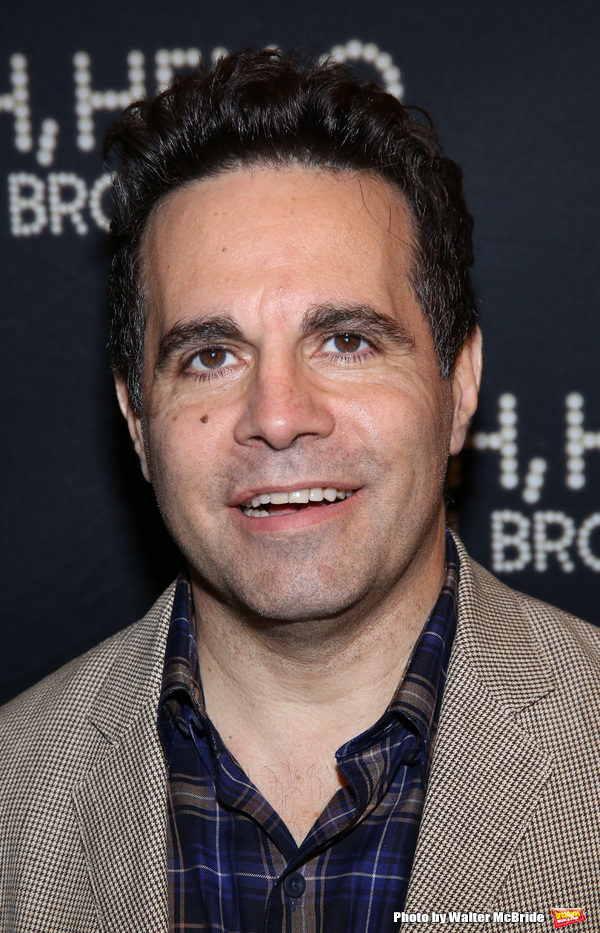 Photo Coverage: On the Red Carpet for Opening Night of OH, HELLO ON BROADWAY Image