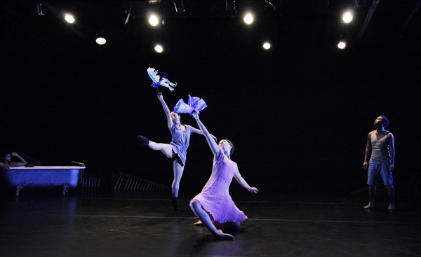 Photo Flash: Invertigo Dance Theatre's AFTER IT HAPPENED  Image