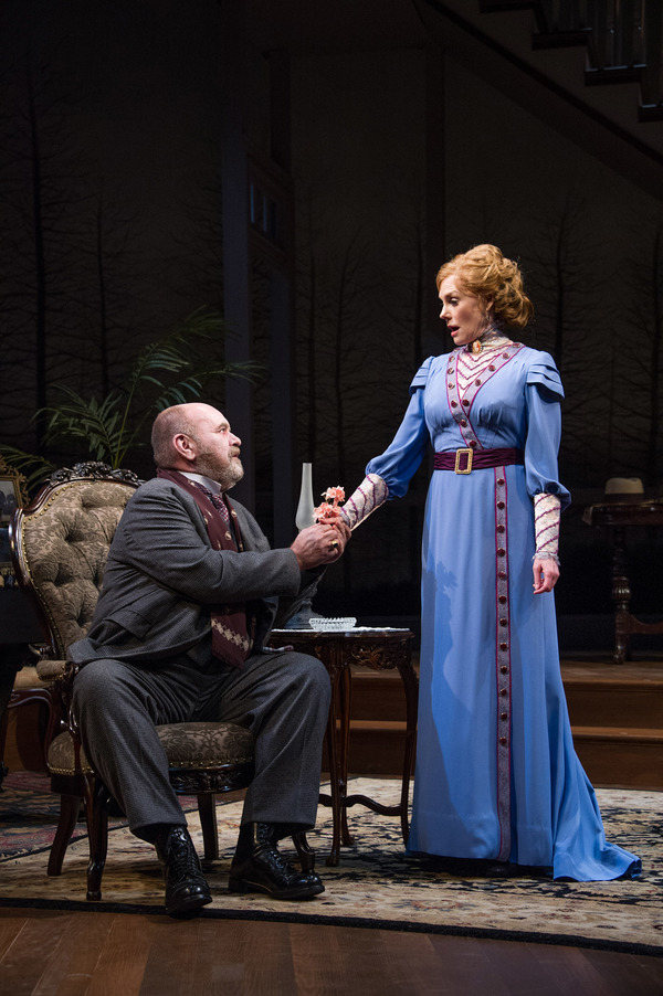 Photo Flash: First Look at Marg Helgenberger and More in THE LITTLE FOXES at Arena Stage Image