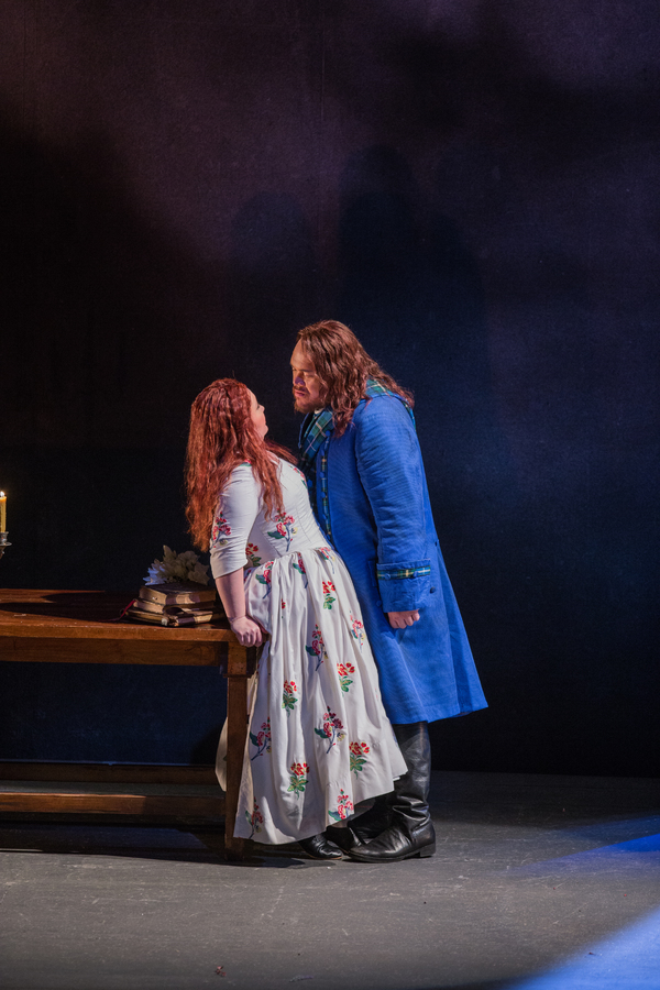 Photo Flash: First Look at LUCIA DI LAMMERMOOR, Opening This Weekend at the Lyric Image