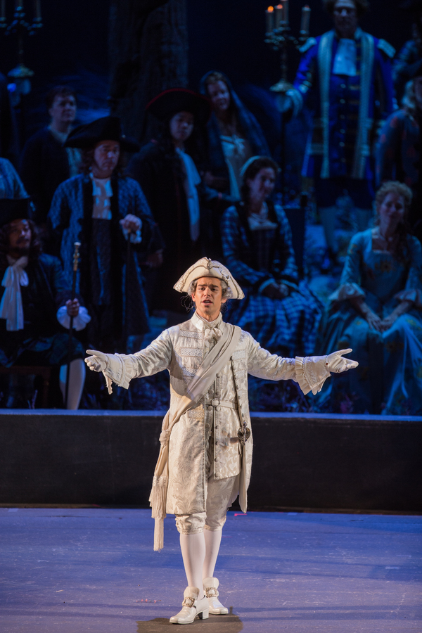 Photo Flash: First Look at LUCIA DI LAMMERMOOR, Opening This Weekend at the Lyric Image