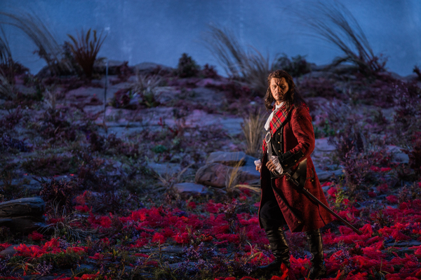 Photo Flash: First Look at LUCIA DI LAMMERMOOR, Opening This Weekend at the Lyric Image