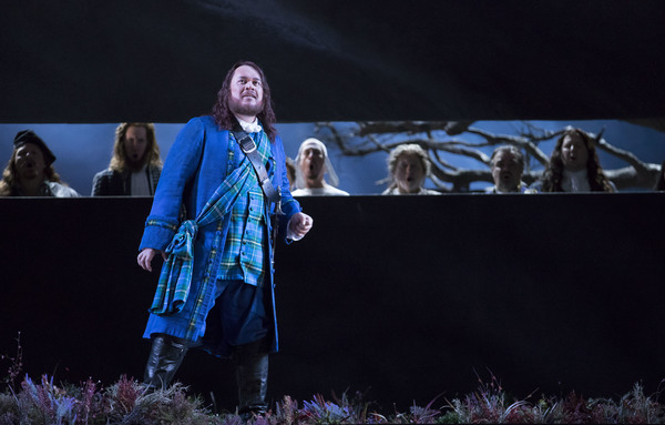 Photo Flash: First Look at LUCIA DI LAMMERMOOR, Opening This Weekend at the Lyric Image