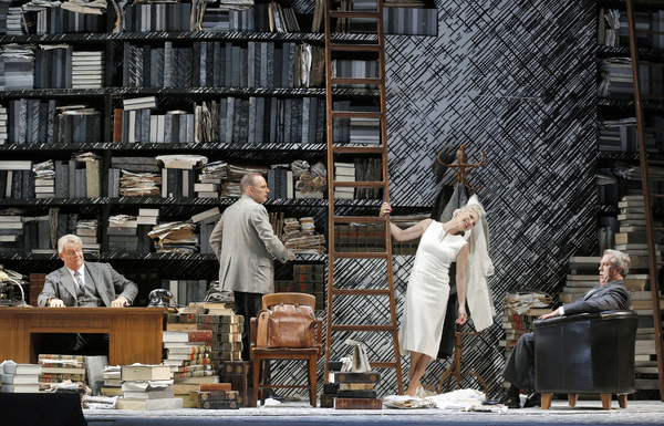 Photo Flash: San Francisco Opera's Presentation of Janacek's THE MAKROPULOS CASE Image