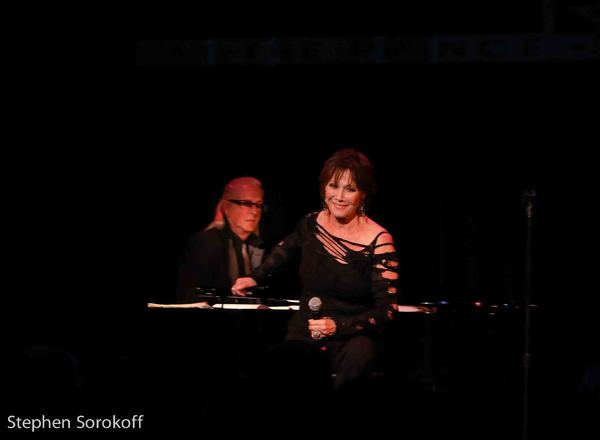 Photo Coverage: Michele Lee brings NOBODY DOES IT LIKE ME, to The RRazz Room Image