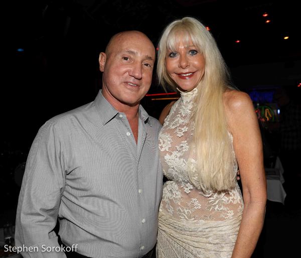 Photo Coverage: Jamie deRoy Brings Jamie deRoy & Friends to Birdland Image