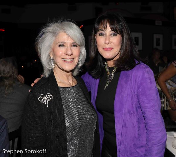 Photo Coverage: Jamie deRoy Brings Jamie deRoy & Friends to Birdland Image