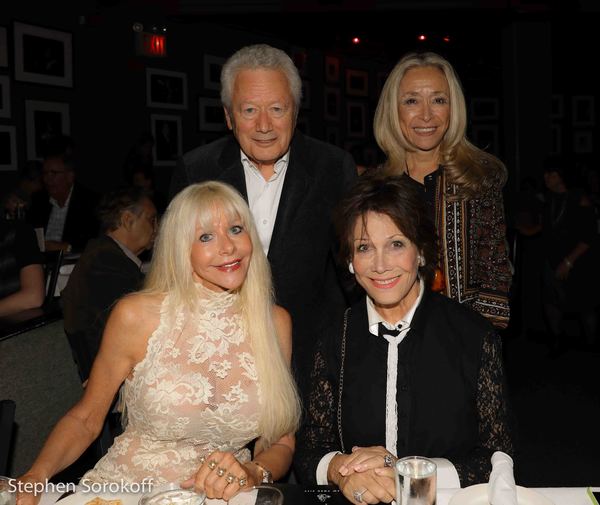 Photo Coverage: Jamie deRoy Brings Jamie deRoy & Friends to Birdland Image