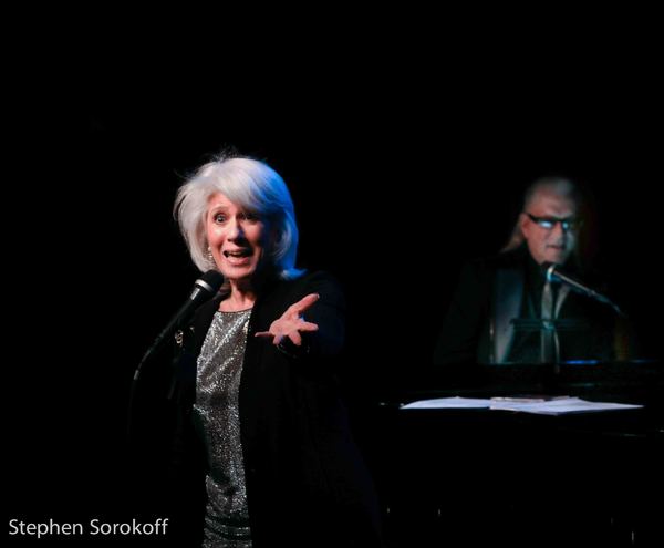 Photo Coverage: Jamie deRoy Brings Jamie deRoy & Friends to Birdland Image