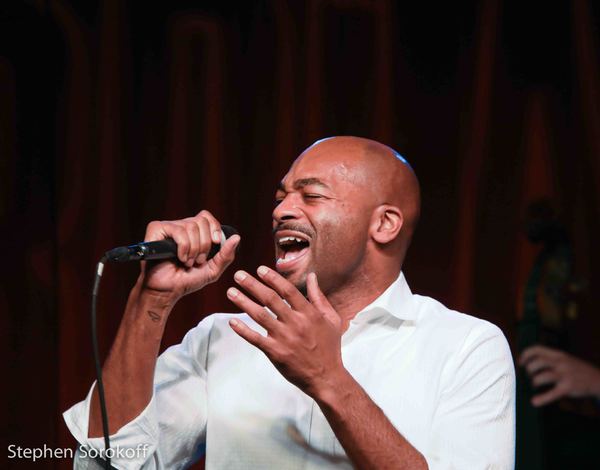 Photo Coverage: Jamie deRoy Brings Jamie deRoy & Friends to Birdland Image