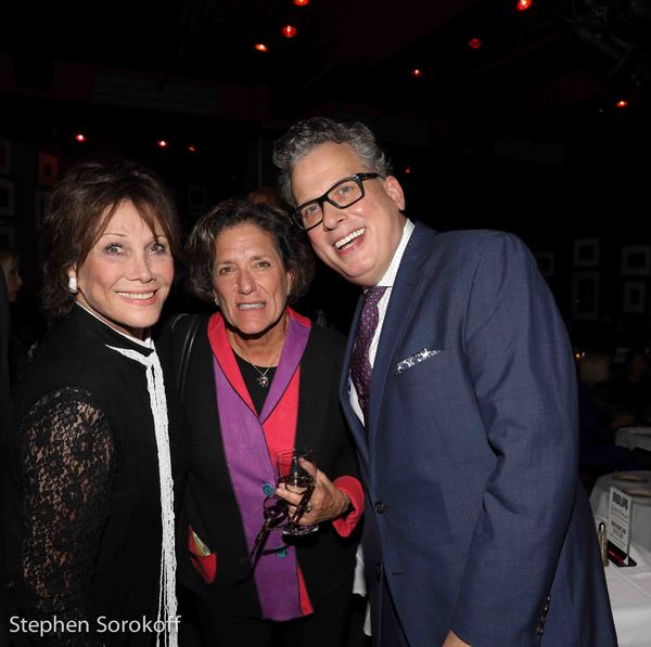 Photo Coverage: Jamie deRoy Brings Jamie deRoy & Friends to Birdland Image