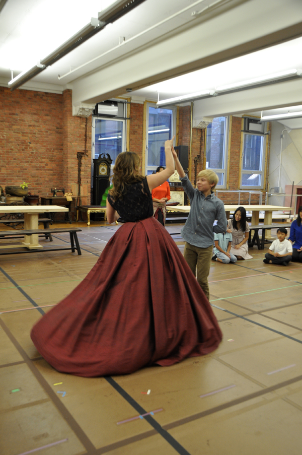 Laura Michelle Kelly and Graham Montgomery Photo