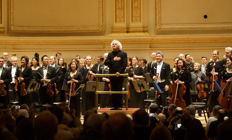 Review: SIMON RATTLE RETURNS TO THE PHILADELPHIA at Carnegie Hall Image