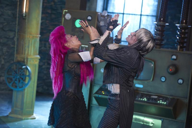 Review: FOX's THE ROCKY HORROR PICTURE SHOW is an Underwhelming, Sanitized Disappointment Image