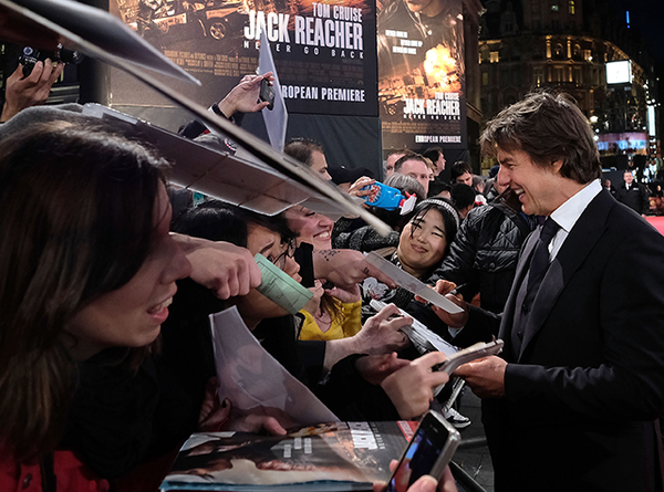Photo Flash: Tom Cruise & More Attend JACK REACHER London Premiere Image