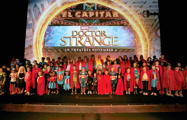 Photo Flash - Marvel Legend Stan Lee Hosts DOCTOR STRANGE Fan Screening Image