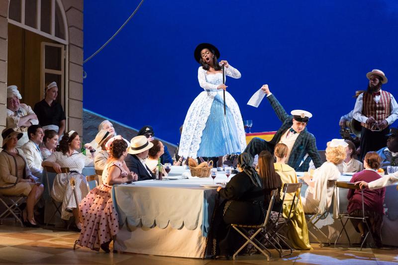 Review: ELIXIR OF LOVE at Houston Grand Opera Image