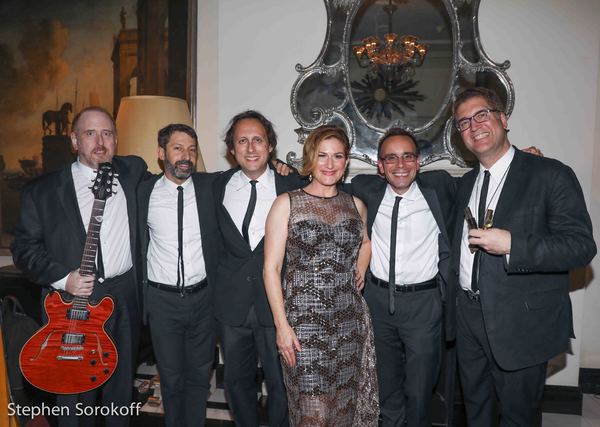 Photo Coverage: Ana Gasteyer Makes Cafe Carlyle Debut Image