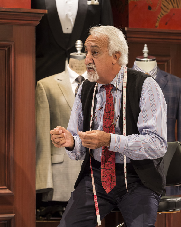 Photo Flash: First Look at Jon Robin Baitz's VICUNA World Premiere at the Douglas Image
