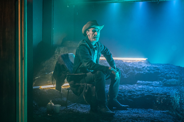 Photo Flash: First Look at Explosive FOOL FOR LOVE at Found111 Image