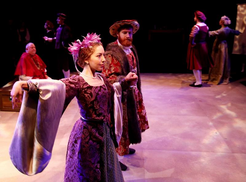 Review: WOLF HALL Plays Devil's Advocate at Main Street Theater Image